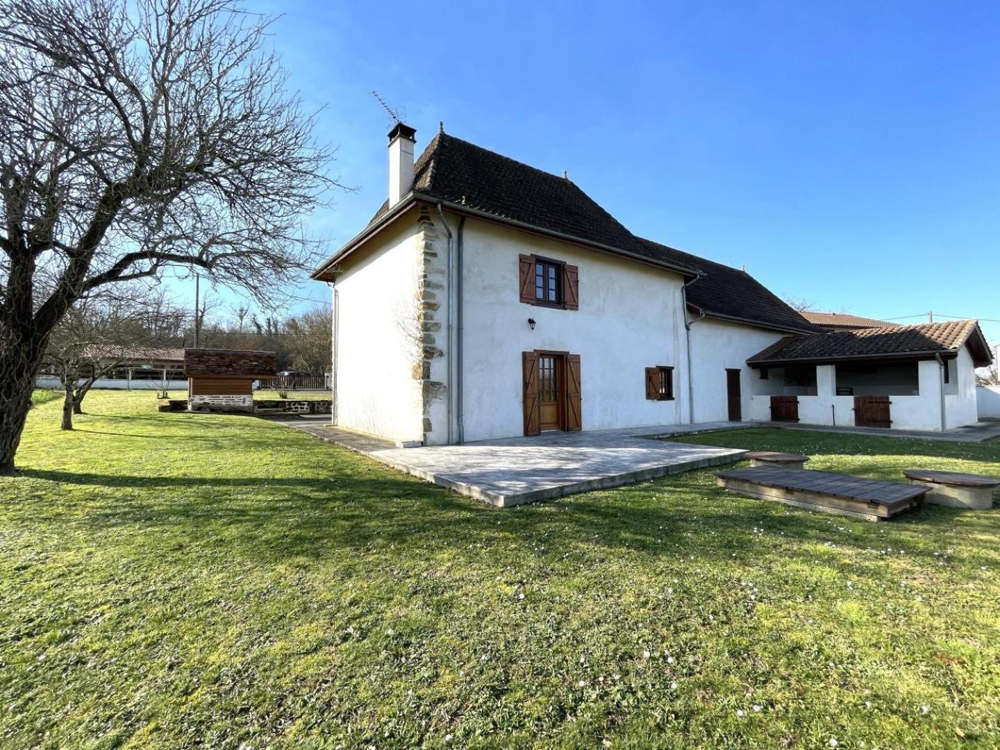 Loustaou Villa Osserain-Rivareyte Exterior photo